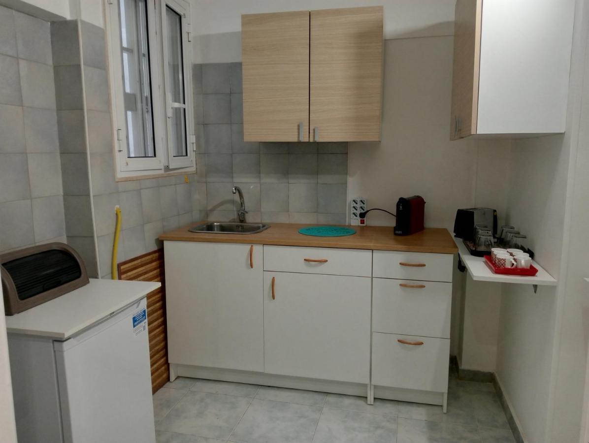 Fra Sole E Stelle Apartment Bari Ngoại thất bức ảnh